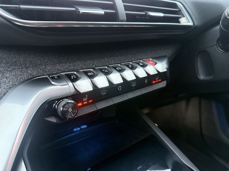 Used Peugeot 5008 2018 for sale - 77258920: Photo 72