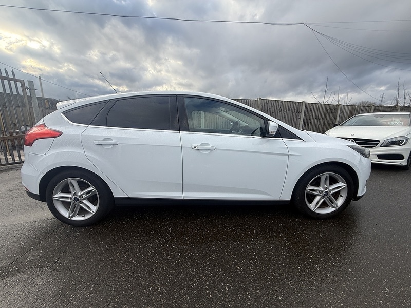 Used Ford Focus 2015 for sale - 77258899: Photo 17