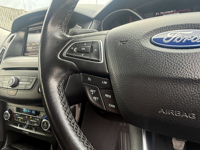 Used Ford Focus 2015 for sale - 77258899: Photo 23