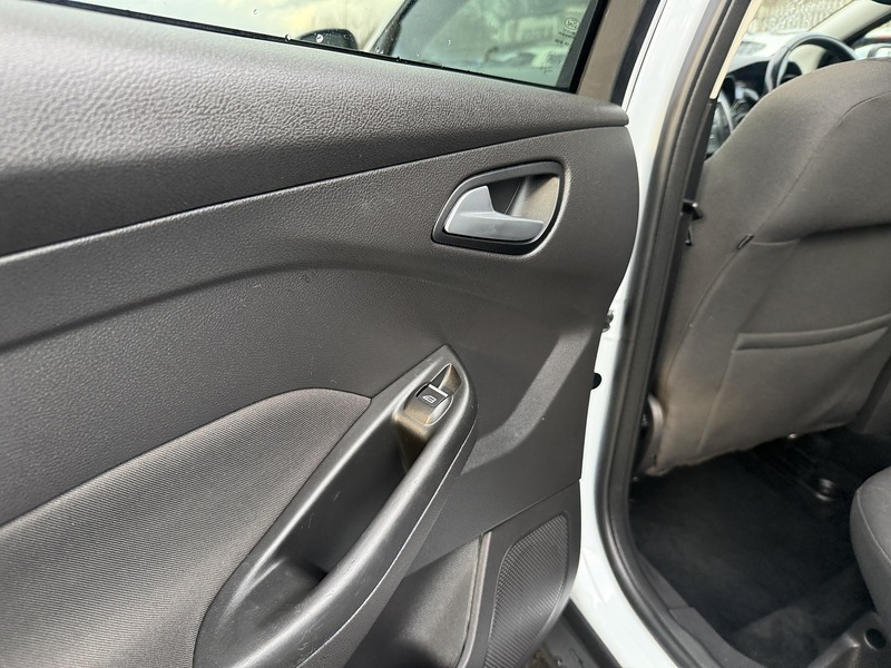 Used Ford Focus 2015 for sale - 77258899: Photo 44