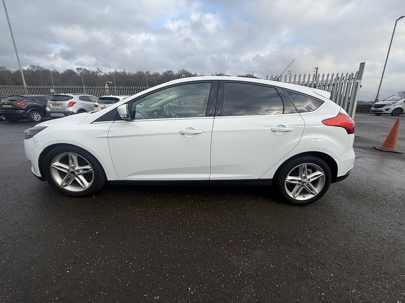 Used Ford Focus 2015 for sale - 77258899: Photo 5