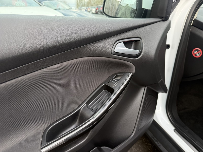 Used Ford Focus 2015 for sale - 77258899: Photo 50