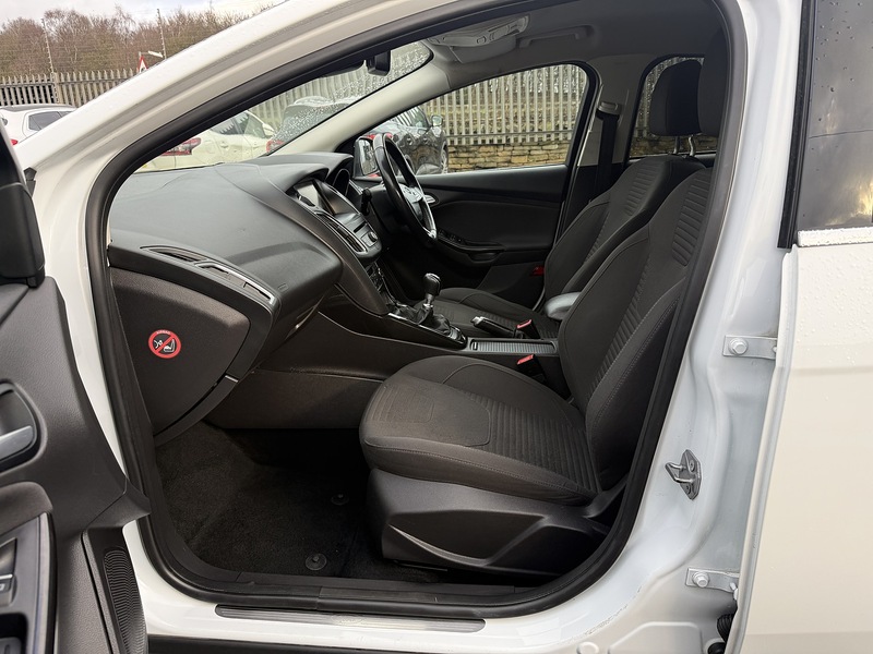 Used Ford Focus 2015 for sale - 77258899: Photo 54