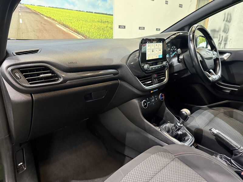 Used Ford Fiesta 2018 for sale - 76559559: Photo 33