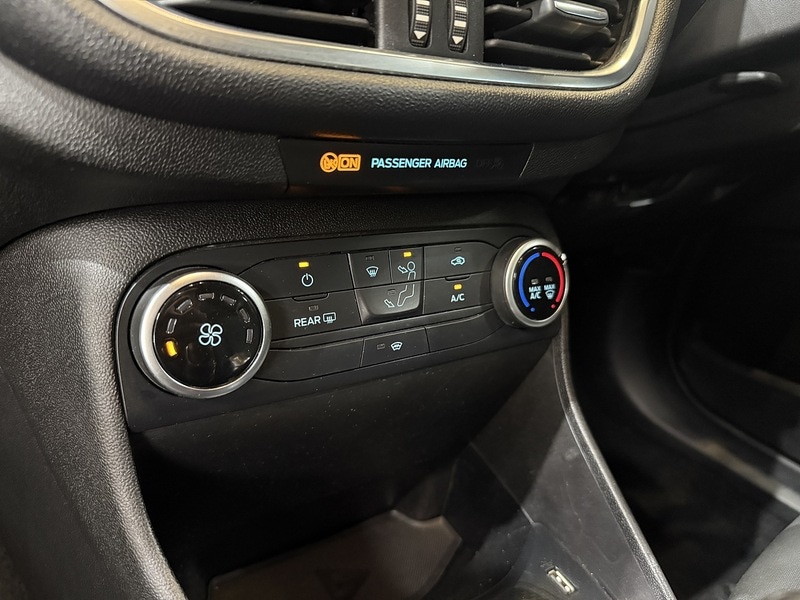 Used Ford Fiesta 2018 for sale - 76559559: Photo 39