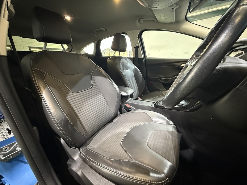Used Ford Focus 2017 for sale - 76341067: Photo 21