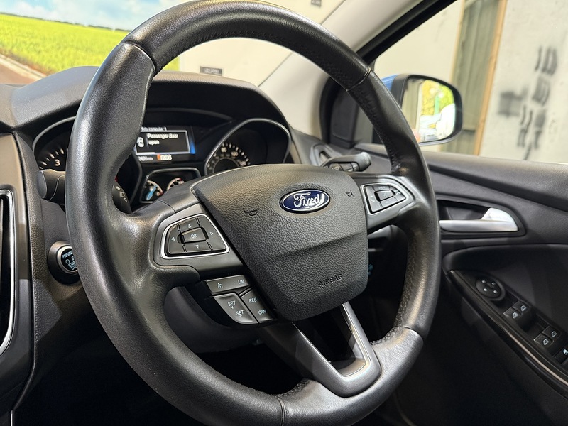Used Ford Focus 2017 for sale - 76341067: Photo 57
