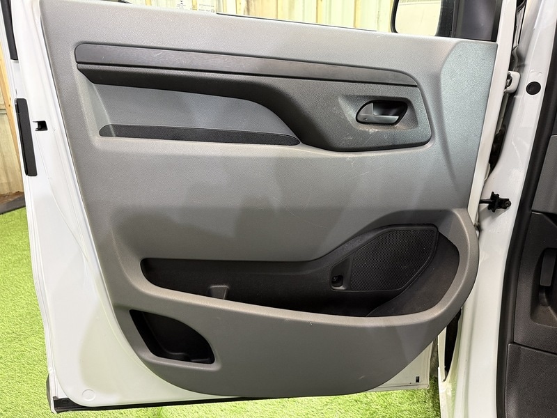 Used Vauxhall Vivaro 2022 for sale - 76194014: Photo 42
