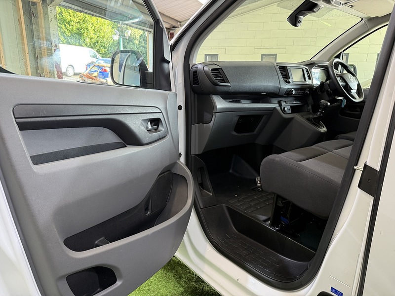 Used Vauxhall Vivaro 2022 for sale - 76194014: Photo 44