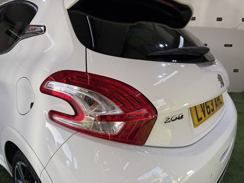 Used Peugeot 208 2013 for sale - 77258911: Photo 43