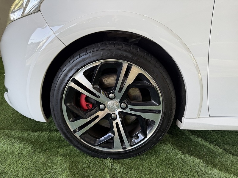 Used Peugeot 208 2013 for sale - 77258911: Photo 50