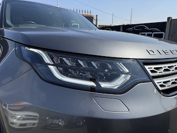 Used Land Rover Discovery 2017 for sale - 79423216: Photo