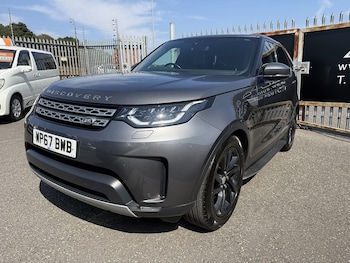 Used Land Rover Discovery 2017 for sale - 79423216: Photo