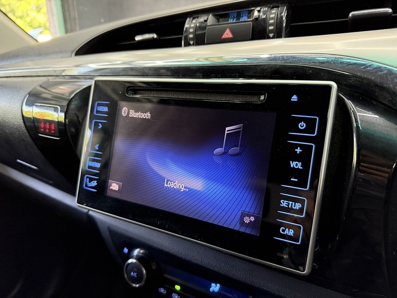 Used Toyota Hilux 2018 for sale - 77258845: Photo 50