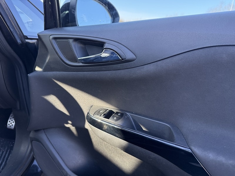 Used Vauxhall Corsa 2016 for sale - 77258887: Photo 9