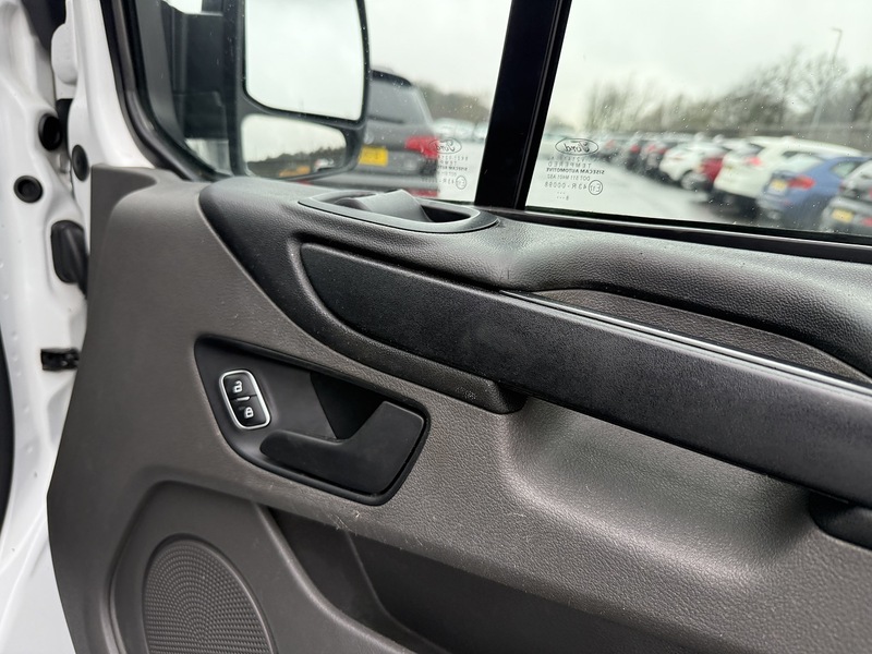 Used Ford Transit Custom 2019 for sale - 77547869: Photo 18