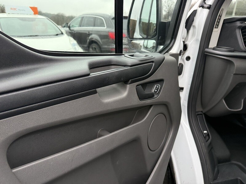 Used Ford Transit Custom 2019 for sale - 77547869: Photo 32