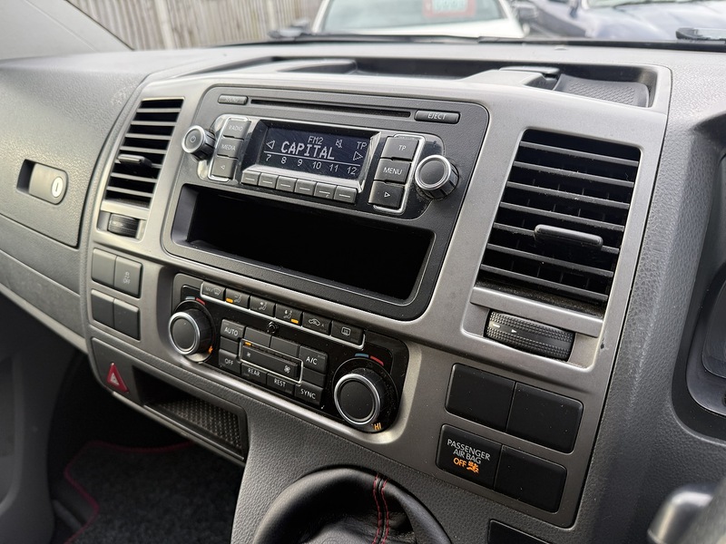 Used Volkswagen Transporter Shuttle 2014 for sale - 77258925: Photo 31