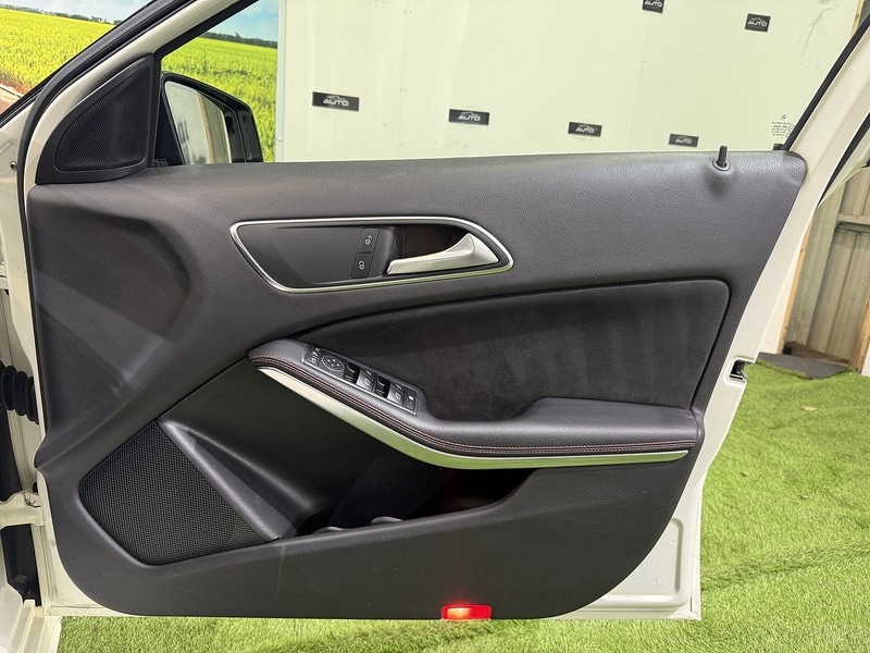 Used Mercedes-Benz A-Class 2013 for sale - 76193977: Photo 22