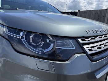 Used Land Rover Discovery Sport 2015 for sale - 79592764: Photo