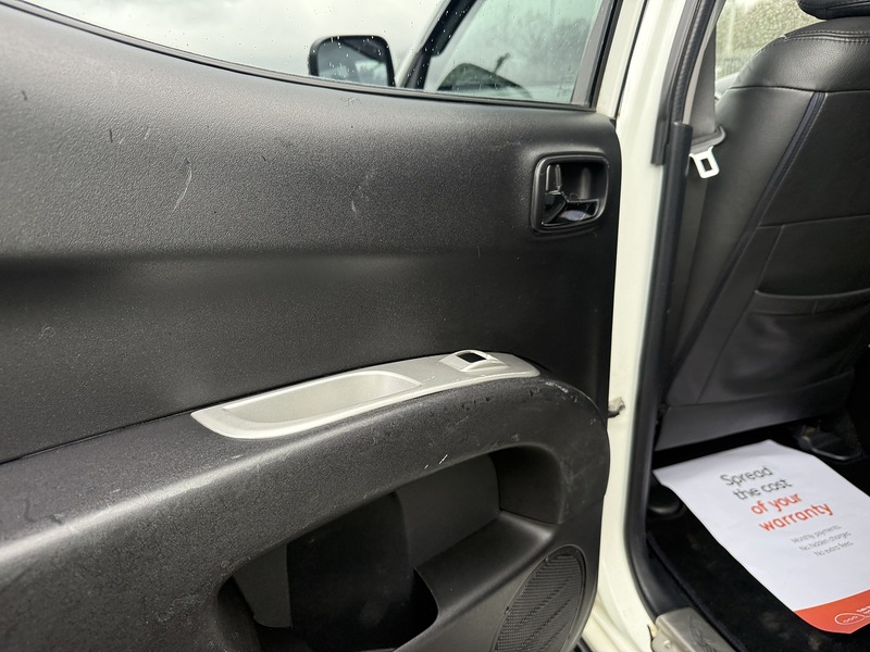 Used Mitsubishi L200 2014 for sale - 77547885: Photo 45