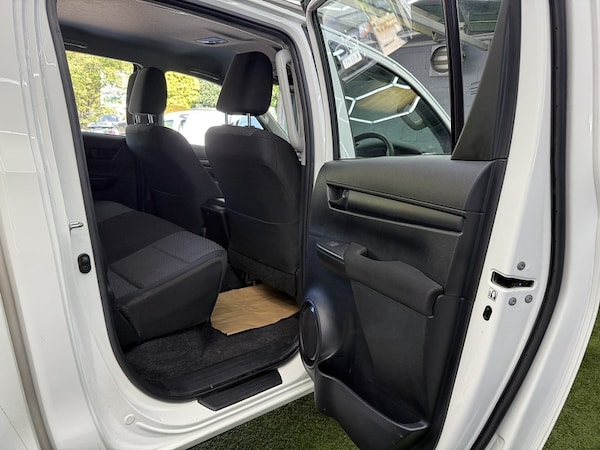 Used Toyota Hilux 2020 for sale - 76193914: Photo 32