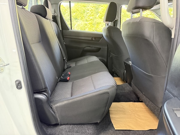 Used Toyota Hilux 2020 for sale - 76193914: Photo 36