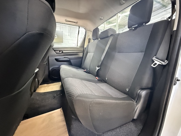 Used Toyota Hilux 2020 for sale - 76193914: Photo 40