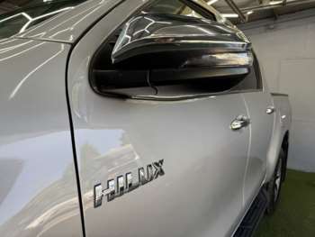 Used Toyota Hilux 2018 for sale - 74569632: Photo