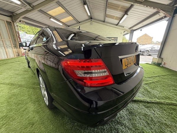 Used Mercedes-Benz C-Class 2012 for sale - 76194001: Photo 12
