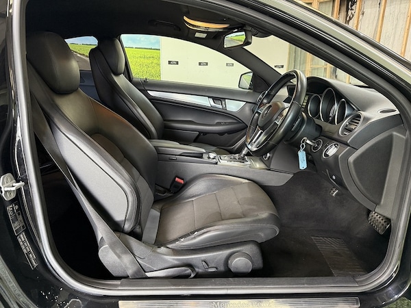Used Mercedes-Benz C-Class 2012 for sale - 76194001: Photo 19