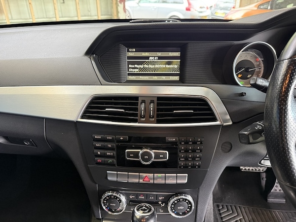 Used Mercedes-Benz C-Class 2012 for sale - 76194001: Photo 28