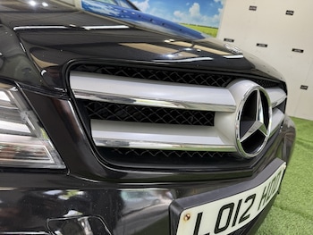 Used Mercedes-Benz C-Class 2012 for sale - 76194001: Photo