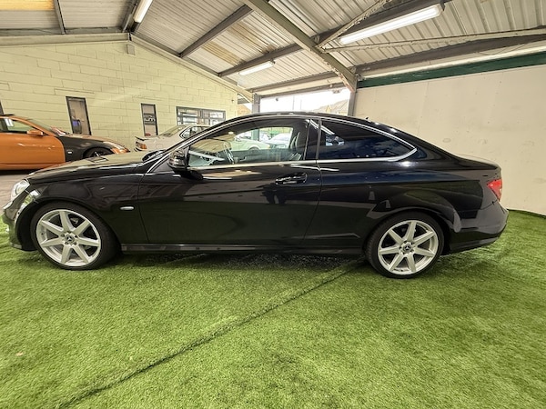 Used Mercedes-Benz C-Class 2012 for sale - 76194001: Photo 9