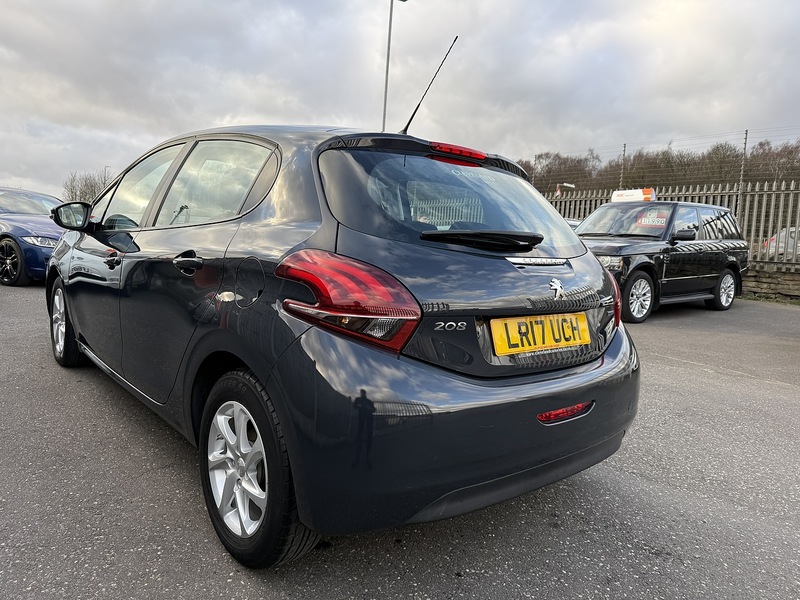 Used Peugeot 208 2017 for sale - 77836641: Photo 16