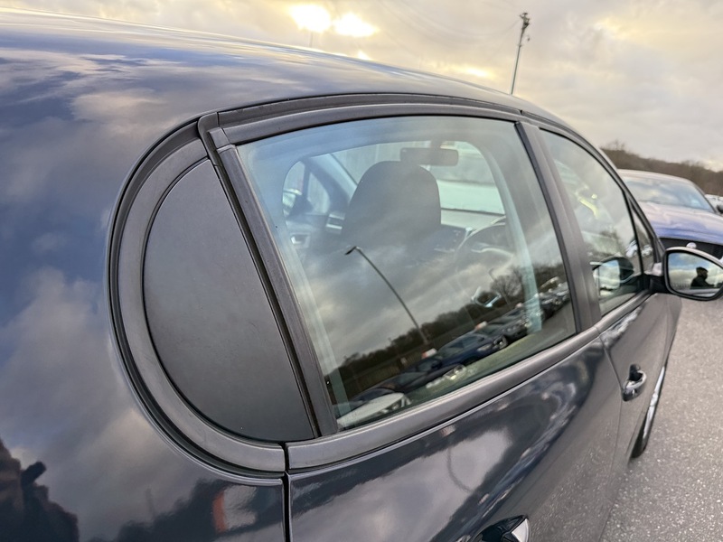 Used Peugeot 208 2017 for sale - 77836641: Photo 19