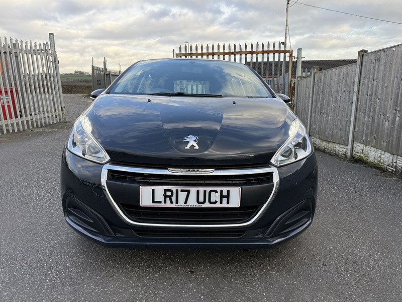 Used Peugeot 208 2017 for sale - 77836641: Photo 3