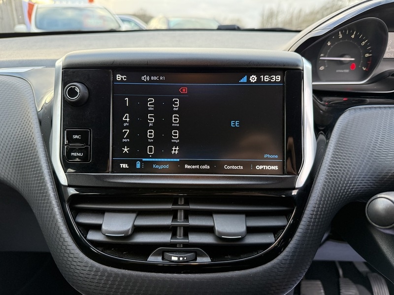 Used Peugeot 208 2017 for sale - 77836641: Photo 33