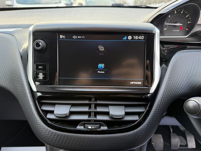 Used Peugeot 208 2017 for sale - 77836641: Photo 37