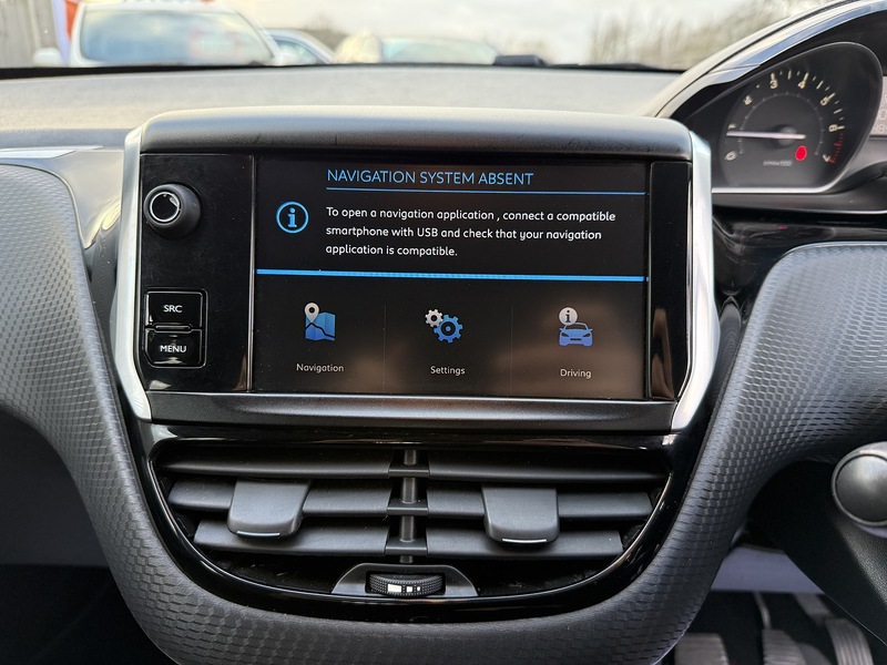 Used Peugeot 208 2017 for sale - 77836641: Photo 38