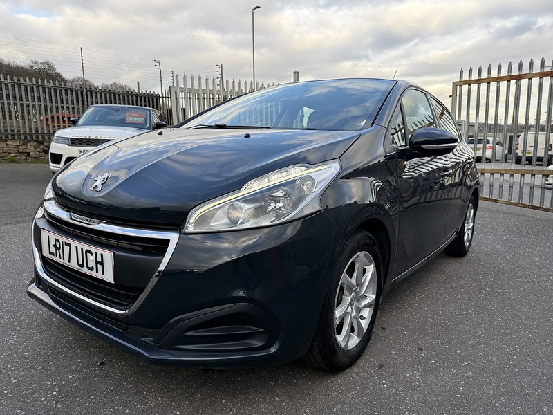 Used Peugeot 208 2017 for sale - 77836641: Photo 6