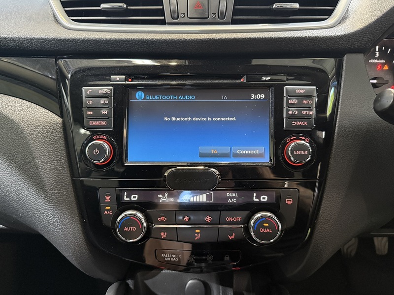 Used Nissan Qashqai 2017 for sale - 76193972: Photo 28