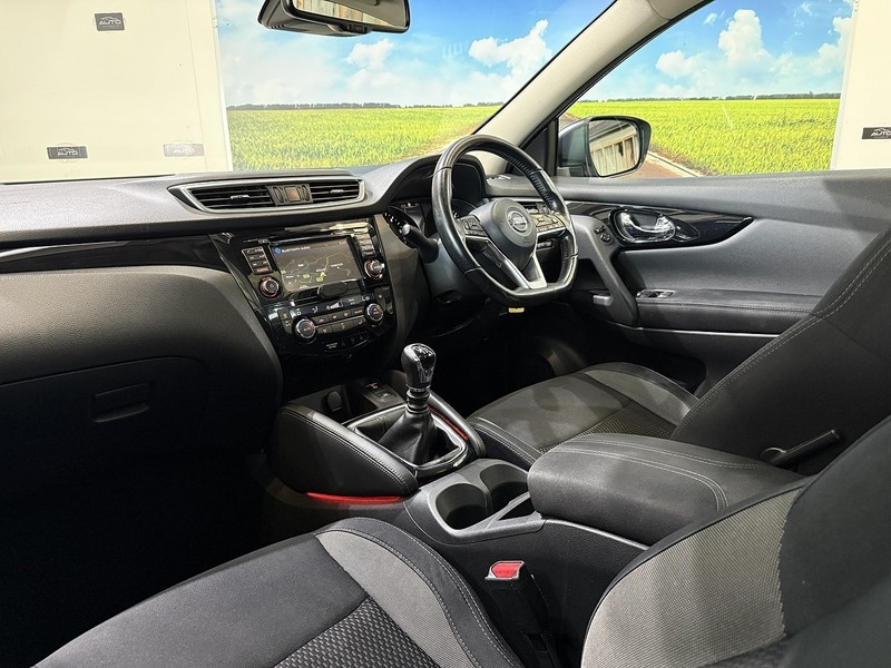 Used Nissan Qashqai 2017 for sale - 76193972: Photo 53