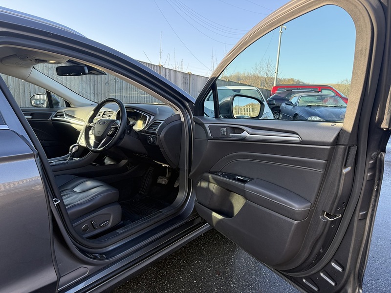 Used Ford Mondeo 2016 for sale - 77258906: Photo 16