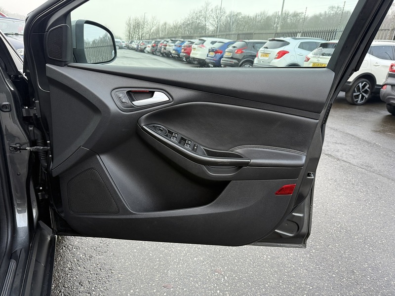 Used Ford Focus 2017 for sale - 77258938: Photo 20