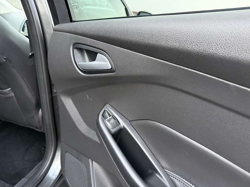 Used Ford Focus 2017 for sale - 77258938: Photo 36