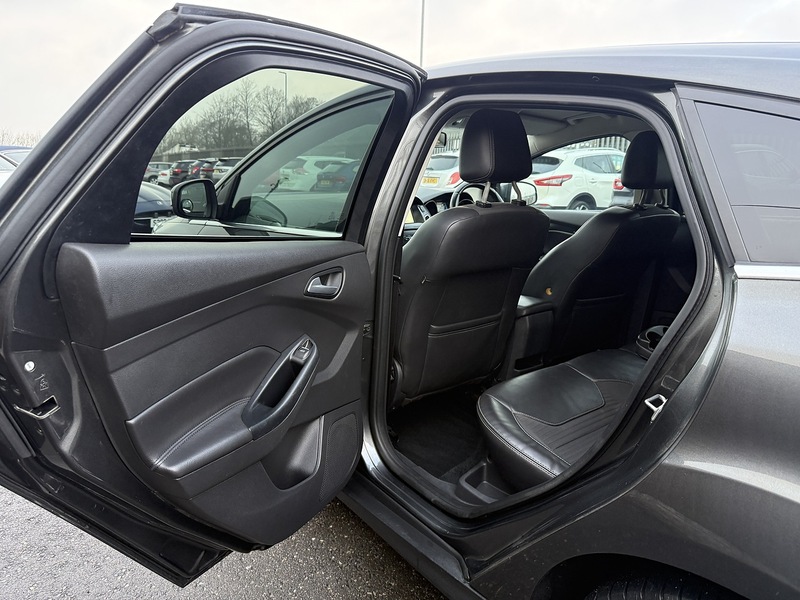 Used Ford Focus 2017 for sale - 77258938: Photo 46