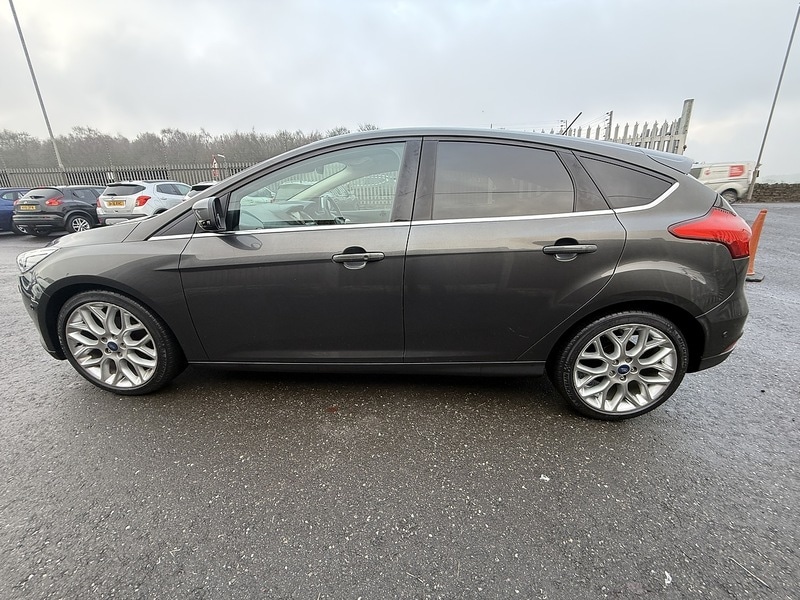 Used Ford Focus 2017 for sale - 77258938: Photo 5
