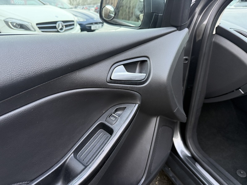 Used Ford Focus 2017 for sale - 77258938: Photo 52