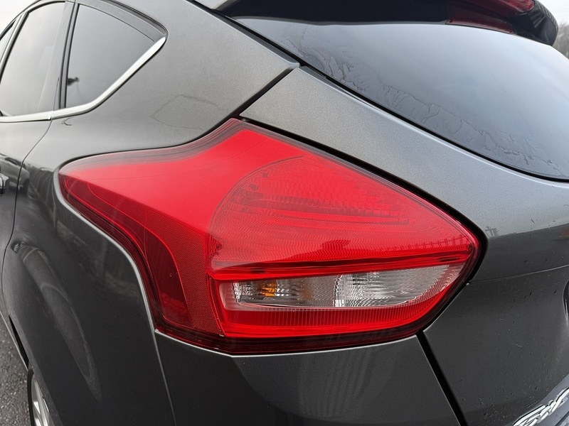 Used Ford Focus 2017 for sale - 77258938: Photo 7